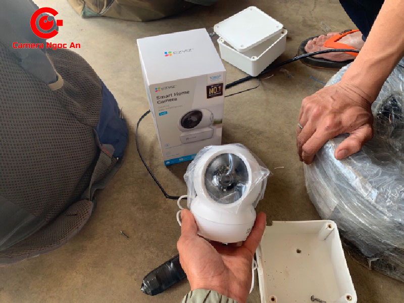 cong-trinh-thi-cong-lap-dat-camera-nha-chi-mai-tai-loc-tan-camerangocan-1