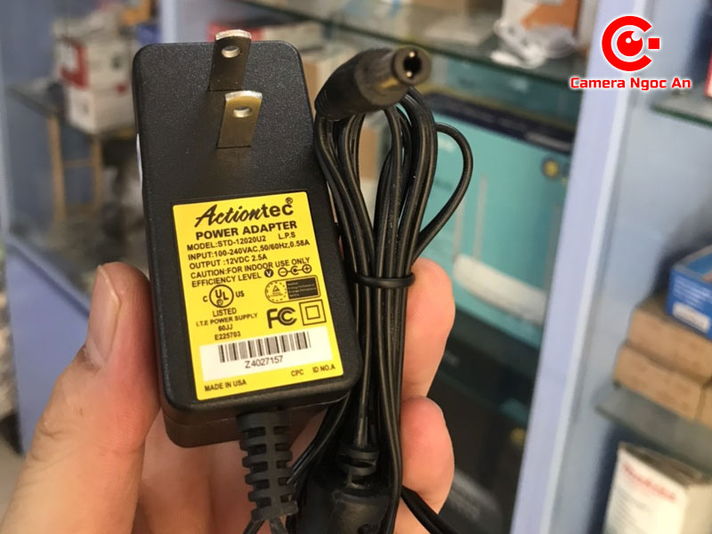 nen-mua-nguon-actiontec-12v-2a-chinh-hang-o-dau-camerangocan