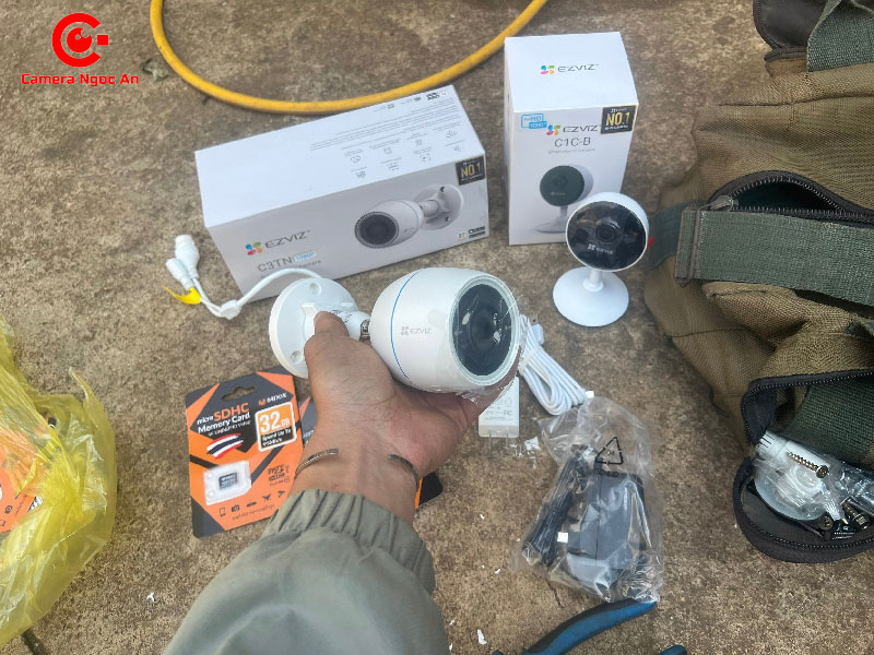 thi-cong-va-lap-dat-cong-trinh-camera-nha-anh-nhat-tai-loc-duc-camerangocan-1