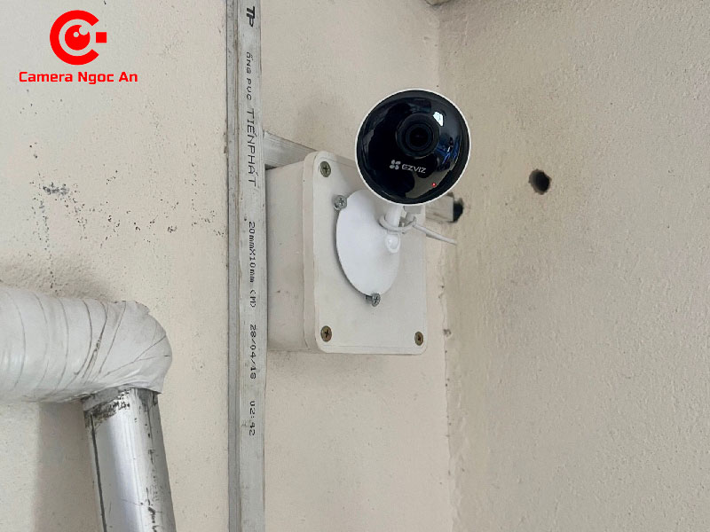 khao-sat-va-lap-dat-cong-trinh-camera-nha-chi-nhi-tai-phan-dinh-phung-camerangocan-1