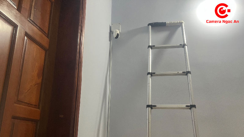 khao-sat-va-thi-cong-lap-dat-camera-nha-anh-dat-tai-hoa-ninh-camerangocan