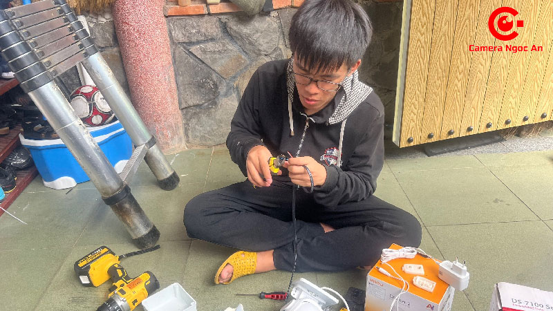 thi-cong-lap-dat-cong-trinh-camera-nha-anh-phu-tai-loc-tien-camerangocan