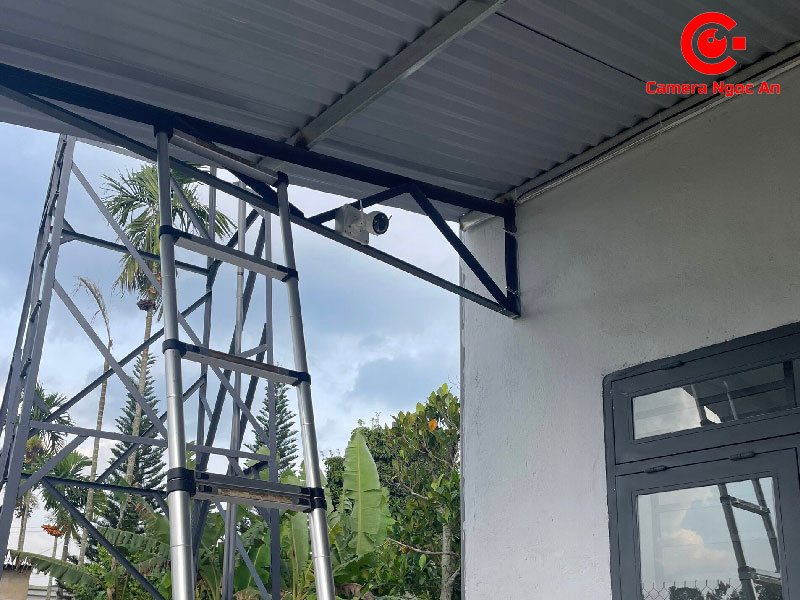 thi-cong-lap-dat-cong-trinh-camera-nha-anh-bao-tai-tran-phu-camerangocan-3