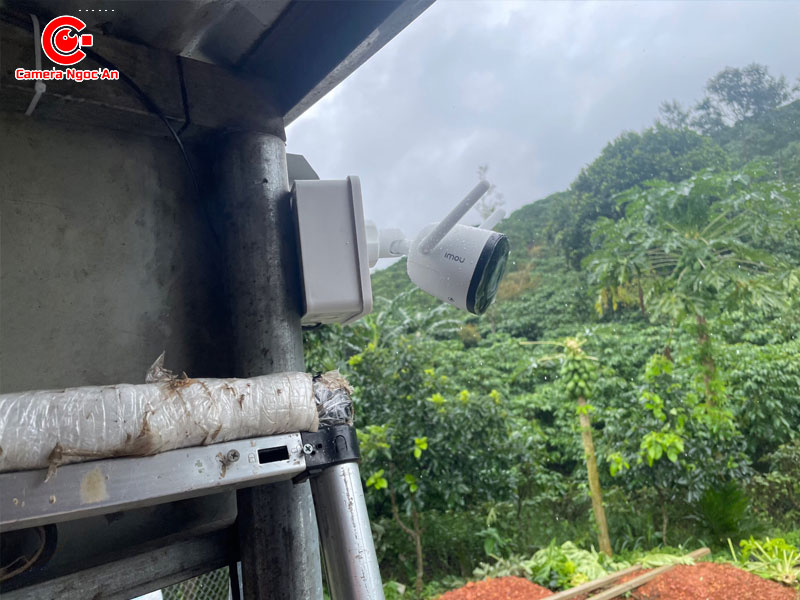 thi-cong-lap-dat-camera-cho-anh-hieu-tai-dai-lao-bao-loc-lam-dong-3-camerangocan