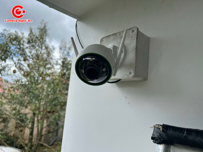 thi-cong-lap-dat-camera-nha-anh-mung-tai-loc-phat-bao-loc-lam-dong-3-camerangocan