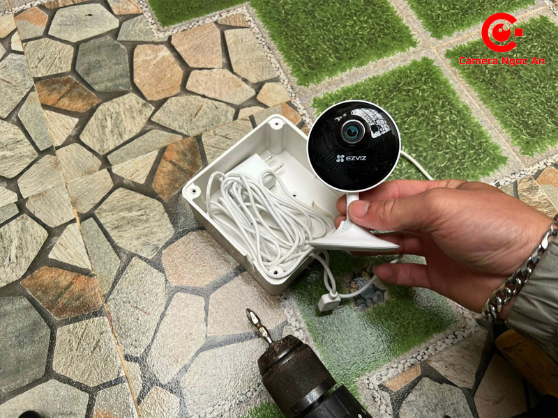 lap-dat-camera-quan-sat-cho-nha-chi-giang-tai-loc-ngai-bao-lam-lam-dong-1-camerangocan